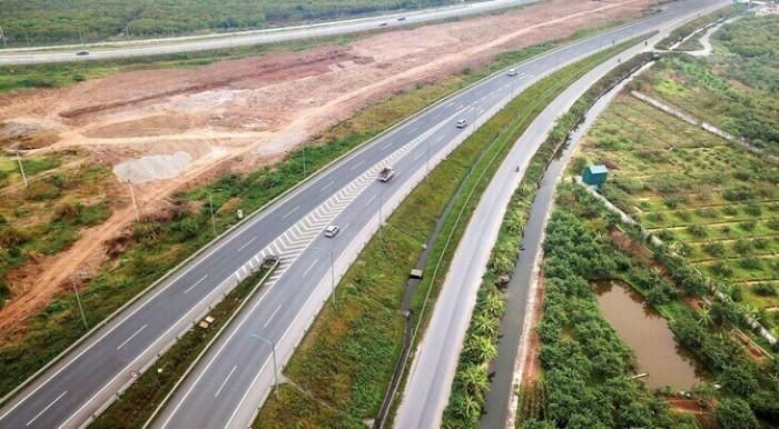 Bộ GTVT yêu cầu các chủ đầu tư, ban QLDA tập trung hoàn thiện thủ tục, trình phê duyệt chủ trương đầu tư và phê duyệt dự án đầu tư theo đúng tiến độ yêu cầu - Ảnh minh họa.