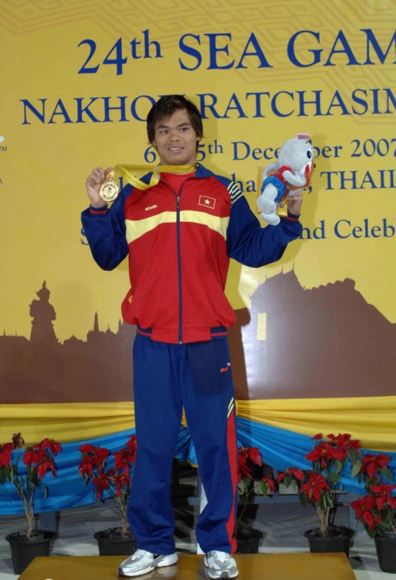 Nguyễn Hữu Việt từng giành được rất nhiều huy chương về chơi ngành bơi lội Việt Nam.
