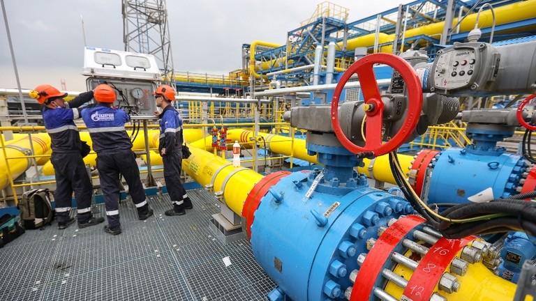 Gazprom được hưởng lợi từ việc giá dầu và giá khí đốt tăng vọt trong thời kỳ khủng hoảng năng lượng tồi tệ nhất ở Châu Âu trong nhiều thập kỷ. (Nguồn: RT)