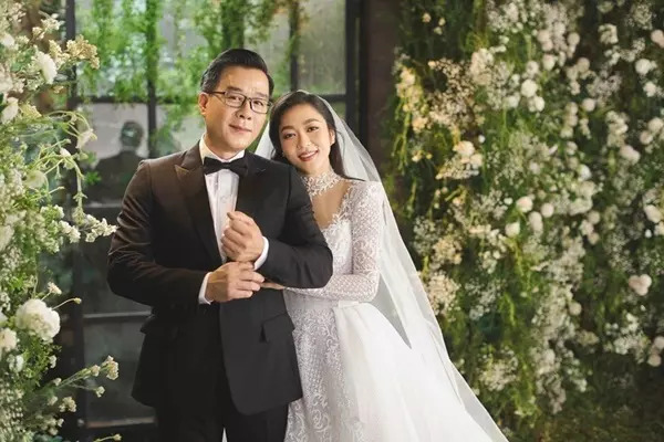 Đại gia Thắng Ngô vừa kết hôn với Hà Thanh Xuân.