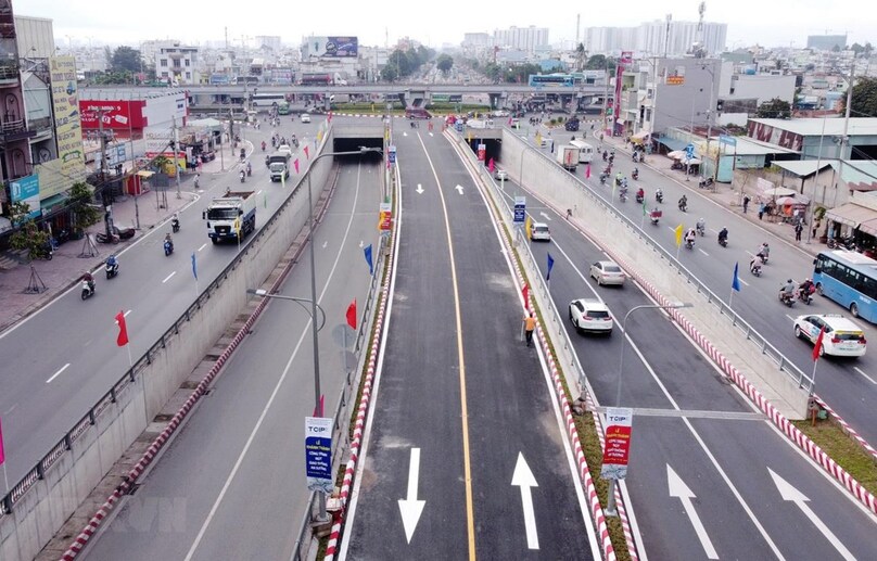 TP HCM thông báo điều chỉnh tổ chức giao thông nhiều tuyến đường phục vụ dịp nghỉ lễ. (Ảnh: TTXVN)