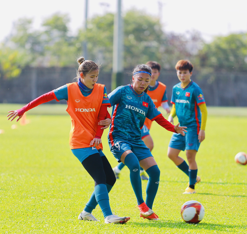 Tiền đạo Huỳnh Như không tham gia chuyến tập huấn tại Nhật Bản, nhưng vẫn duy trì tập luyện đều đặn.
