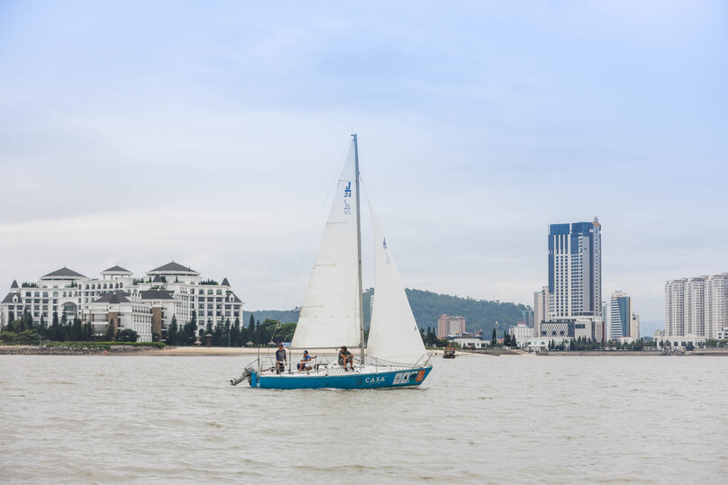 Năm nay chương trình diễu hành quảng bá du lịch biển Hạ Long sẽ được tổ chức trong 2 đợt. Đợt 1 từ tháng 5-7 nhằm quảng bá du lịch vào mùa Hè và vào tháng 10 quảng bá hình ảnh cho mùa Đông.