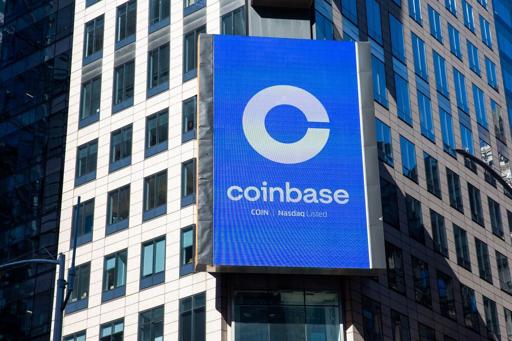 SEC đã kiện Coinbase tại tòa án liên bang ở New York với cáo buộc rằng Coinbase đã vi phạm luật chứng khoán.