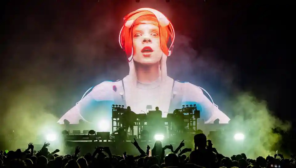 The Chemical Brothers tại lễ hội âm nhạc Isle of Wight ở Anh. (Ảnh: Dan Reid/Shutterstock)