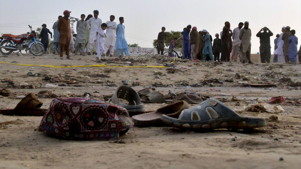 Hơn 100 người thương vong trong 2 vụ đánh bom kinh hoàng tại Pakistan. (Ảnh: iTV).