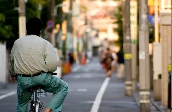 Người đi xe đạp có nồng độ cồn vượt quá mức quy định sẽ bị xử phạt. (Ảnh minh họa)