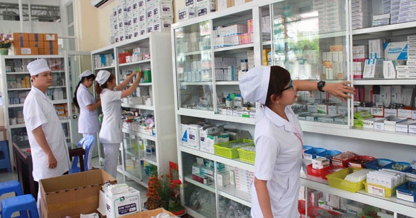 Chính phủ đã trình Quốc hội sửa đổi, bổ sung các luật về việc ban hành Nghị quyết về bảo đảm thuốc, trang thiết bị y tế. (Ảnh: Báo Chính phủ)