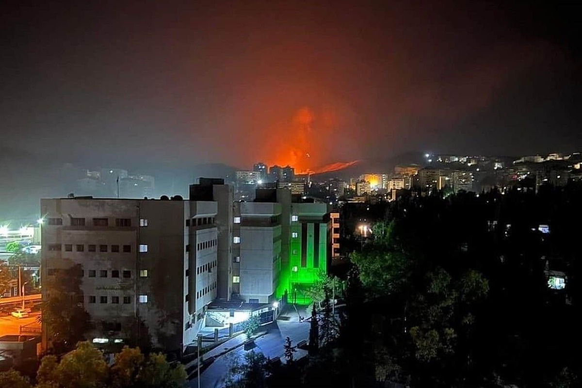Các cuộc không kích xảy ra ở Thủ đô Damascus vào khoảng 2h25 hôm 17/11 và được tiến hành từ Cao nguyên Golan (Israel).