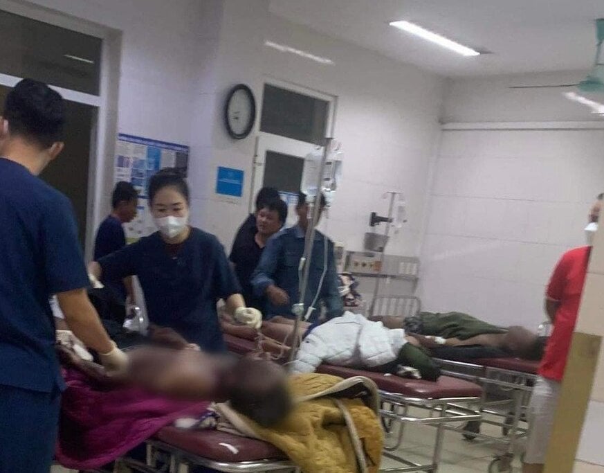 3 nạn nhân được chuyển đến cấp cứu tại Bệnh viện Đa khoa Hà Tĩnh. (Nguồn: Thạch Hà 24h)