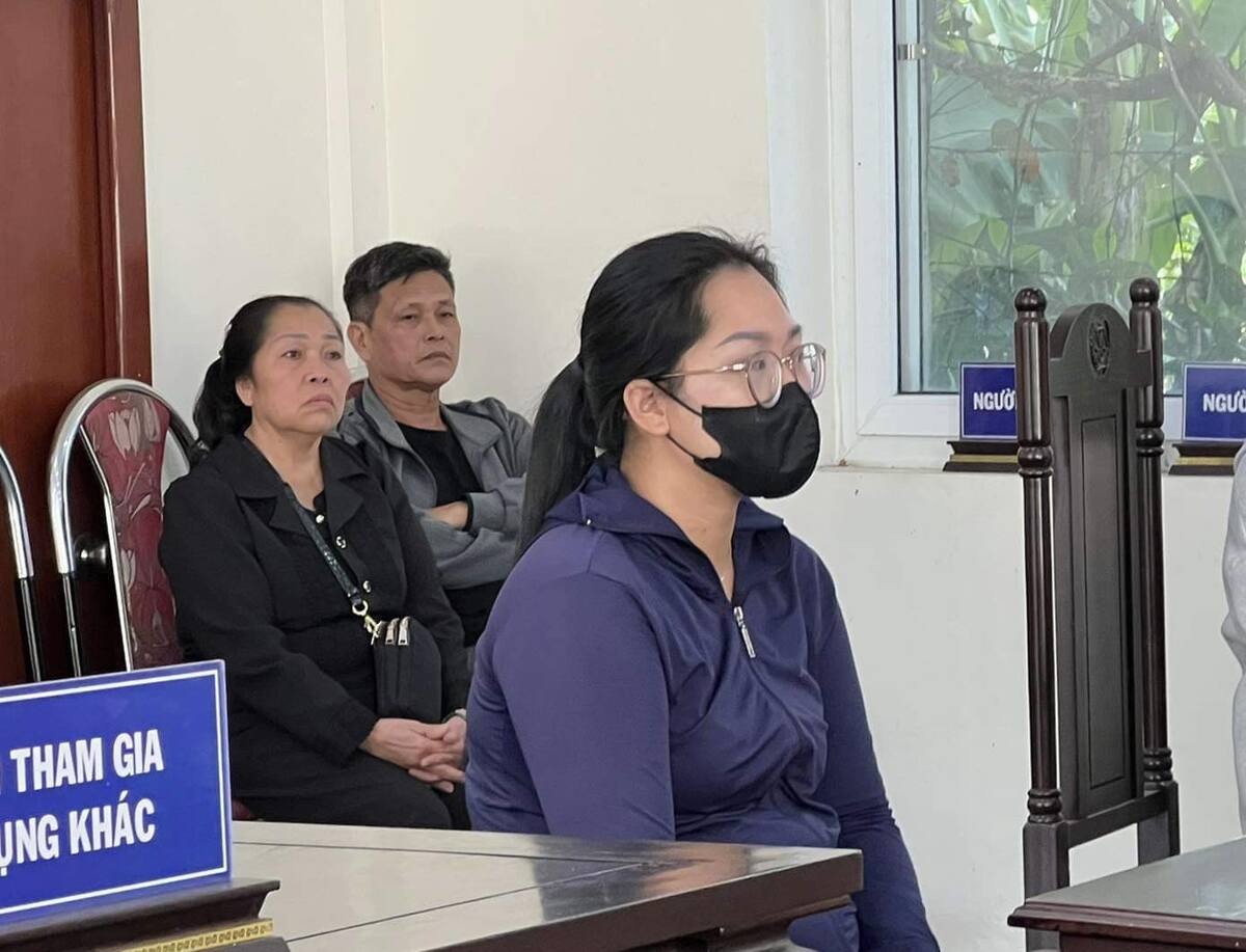 Chu Uyển Vân tại phiên tòa.