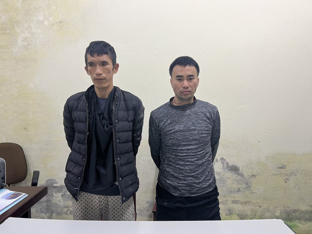 Hai phạm nhân đã bị bắt giữ sau 3 ngày trốn khỏi trại giam. (Ảnh: Công an Hà Tĩnh)