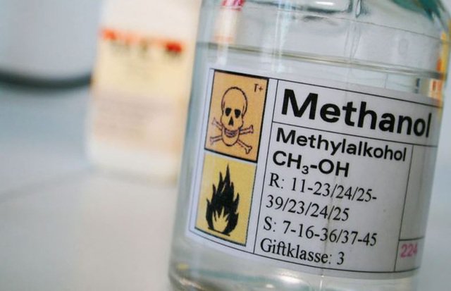 Ngộ độc methanol thường phát hiện muộn và để lại nhiều hậu quả đáng tiếc.
