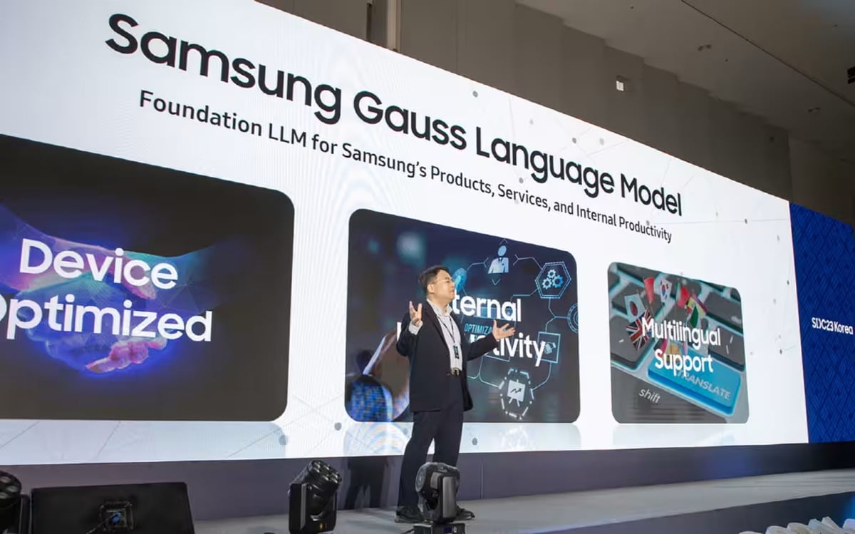 Tính năng dịch cuộc gọi của Samsung sử dụng mô hình AI tạo sinh Gauss của chính công ty. (Ảnh: Samsung)