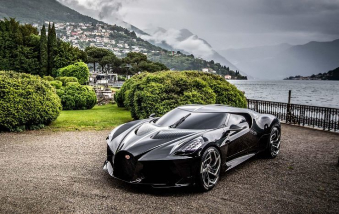 Siêu phẩm Bugatti La Voiture Noire trị giá 300 tỷ VNĐ