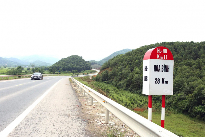 UBND tỉnh Hòa Bình đề nghị thành phố Hà Nội ủng hộ phương án đầu tư mở rộng tuyến đường Hòa Lạc - Hòa Bình theo hình thức PPP.