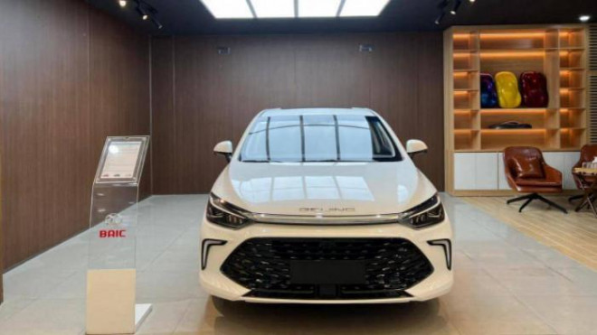 Beijing U5 Plus mở đầu cuộc tiến công của các mẫu xe Trung Quốc mới vào thị trường Việt năm 2022.