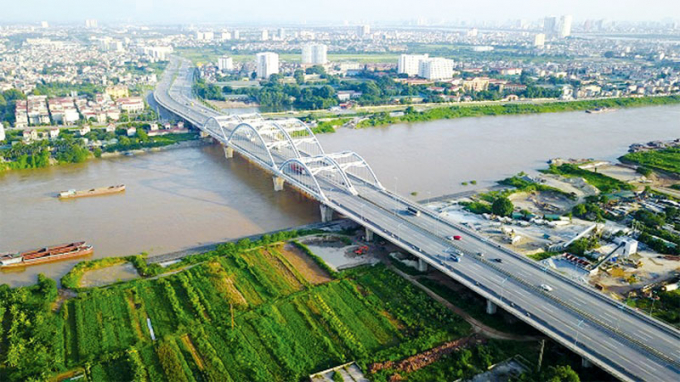Thành phố Hà Nội dự kiến xây dựng một đô thị với trọng tâm là giao lưu kinh tế quốc tế, thương mại, dịch vụ, thể thao ở phía Bắc sông Hồng