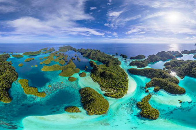 Hệ sinh thái biển đa dạng sinh học của đảo Raja Ampat | Ảnh: Agoda