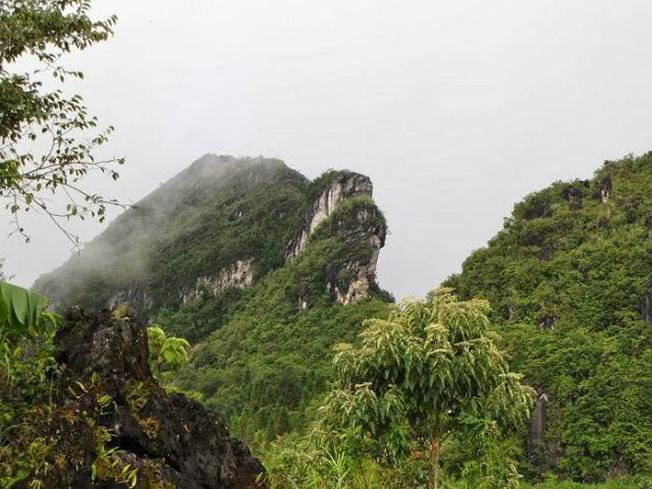 Núi Hàm Rồng – Điểm đến hấp dẫn du khách | Ảnh sưu tầm