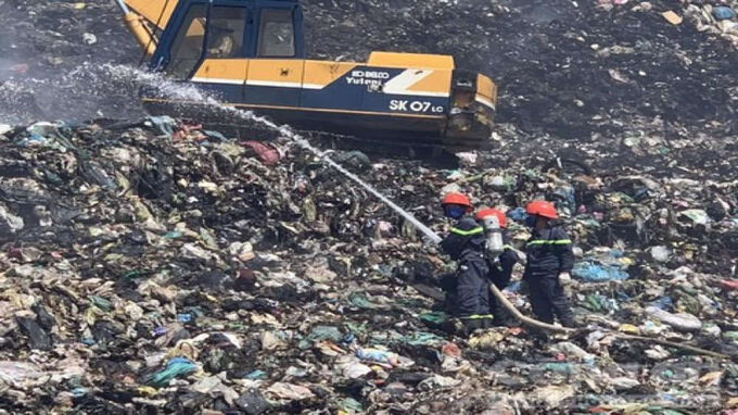 Đám cháy tại bãi rác Cam Ly năm 2019. Ảnh Internet.