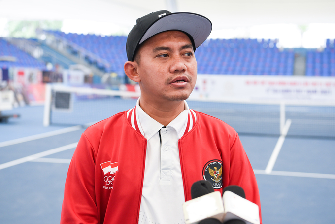 Ông Andri Paranoan – Cluster Manager area II SEA Games for Indonesian Contingen (quản lý khu vực II) cho biết: “Tôi rất vui mừng khi được sang Việt Nam để tham quan, kiểm tra cơ sở vật chất tại tổ hợp sân quần vợt tennis hiện đại nhất Việt Nam được xây dựng tại khu tổ hợp Hanaka để chuẩn bị cho sự kiện quan trọng nhất của SEA Games 31” - ông Andri Paranoan nói.