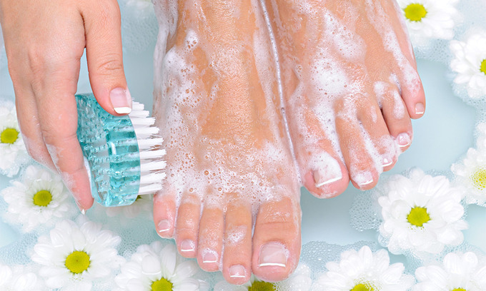 Việc vệ sinh chân mỗi ngày là hoàn toàn quan trọng nhằm đảm bảo cho một sức khỏe tốt. Ảnh Foodfiles 