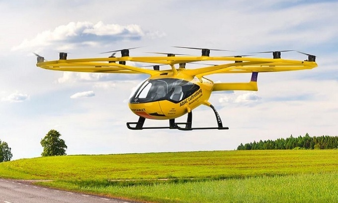Dù VoloCity có nhiều rotor, Volocopter khẳng định phương tiện êm hơn 4 lần so với trực thăng thông thường, tạo ra chuyến bay dễ chịu hơn. Ảnh minh hoạ