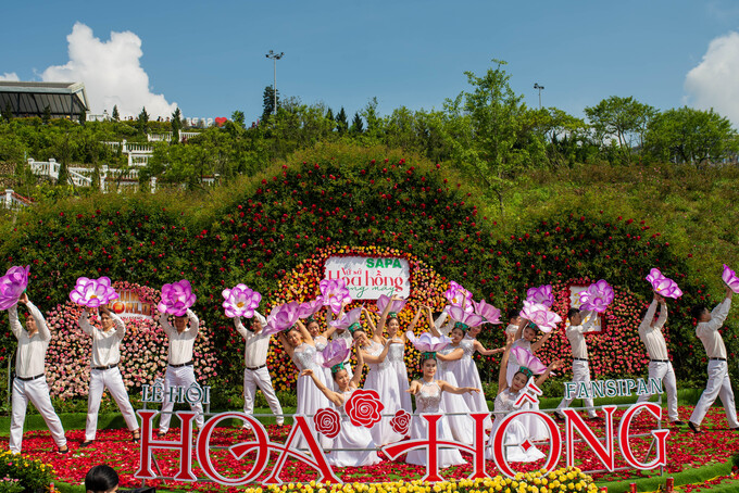 Khai mạc Lễ hội hoa hồng Fansipan 2022