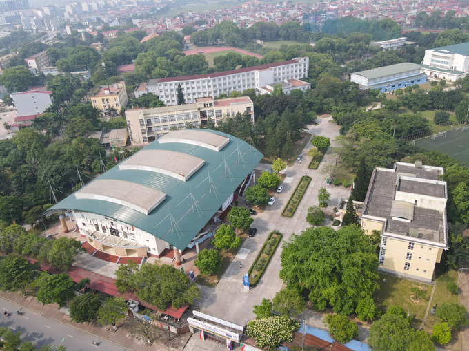 Nhà thi đấu Trường Đại học Thể dục thể thao Bắc Ninh là địa điểm thi đấu môn Bóng ném trong nhà cũng đã hoàn tất những hạng mục để phục vụ cho SEA Games 31.