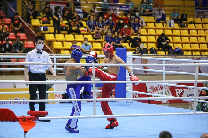 Trong ngày ra quân thứ 2 vòng loại và tứ kết, đội tuyển Kick boxing Việt Nam có 02 vận động viên tham gia thi đấu gồm: Huỳnh Văn Tuấn nội dung thi Full Contact ở hạng dưới 51kg; Nguyễn Quang Huy nội dung thi Low Kick hạng dưới 60kg.