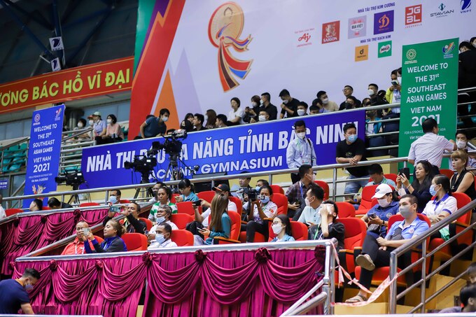 Trước đó, thông tin Nguyễn Văn Đương phải rút lui khỏi SEA Games 31 do nhiễm COVID-19, Boxing Việt Nam đón hàng loạt kết quả không vui trong ngày thi đấu đầu tiên.