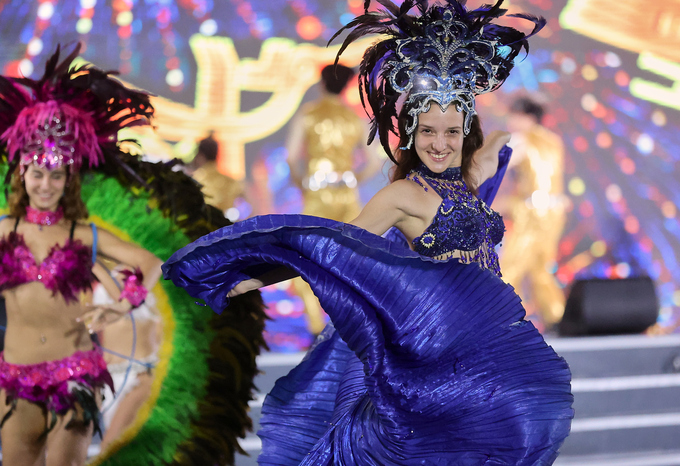Lễ hội Carnival được nhiều du khách mong chờ dự kiến quay trở lại vào tháng 6 năm nay. Ảnh Sun Group