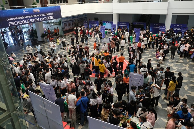 Gần 1000 học sinh và giáo viên tại Bình Định tham dự ngày hội khoa học công nghệ tại THPT FPT Quy Nhơn