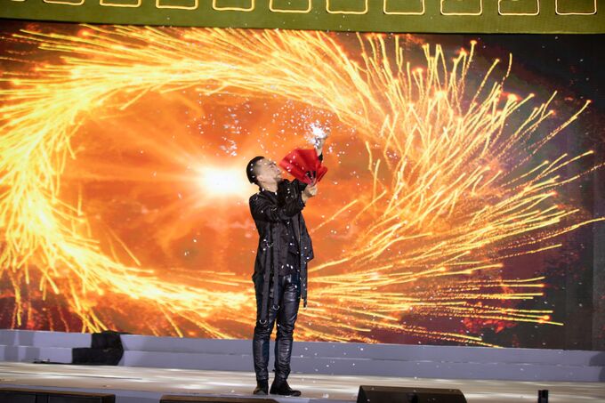 Màn ảo thuật ấn tượng trong đêm nghệ thuật Sun Fest thứ 6 (4/6) tại Sầm Sơn