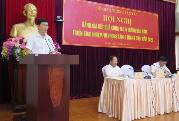 Thứ trưởng Bộ GTVT Lê Anh Tuấn phát biểu tại Hội nghị - Ảnh: VGP/PT