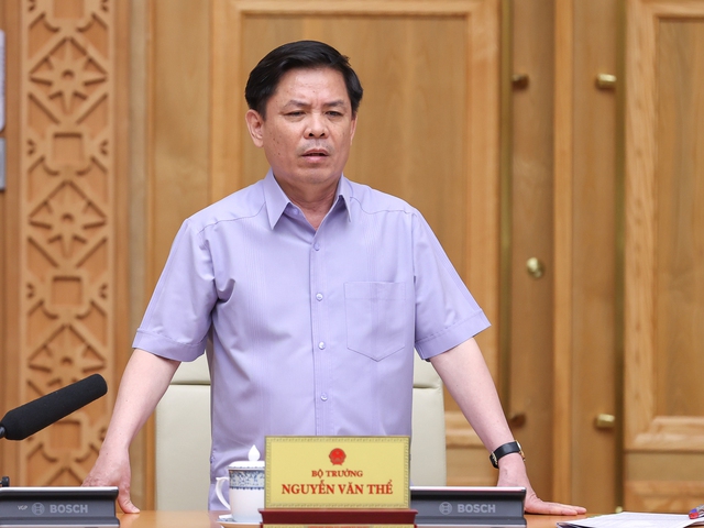Theo Bộ trưởng Bộ GTVT Nguyễn Văn Thể, đến nay, tiến độ các dự án giao thông quan trọng quốc gia cơ bản bám sát yêu cầu của Quốc hội và Chính phủ - Ảnh: VGP/Nhật Bắc