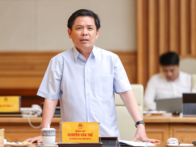 Bộ trưởng Bộ GTVT Nguyễn Văn Thể phát biểu. Ảnh: VGP/Nhật Bắc