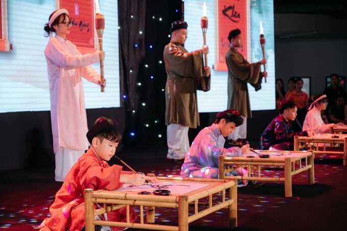 Lễ khai giảng đậm sắc màu truyền thống tại trường Phổ thông FPT Bắc Ninh