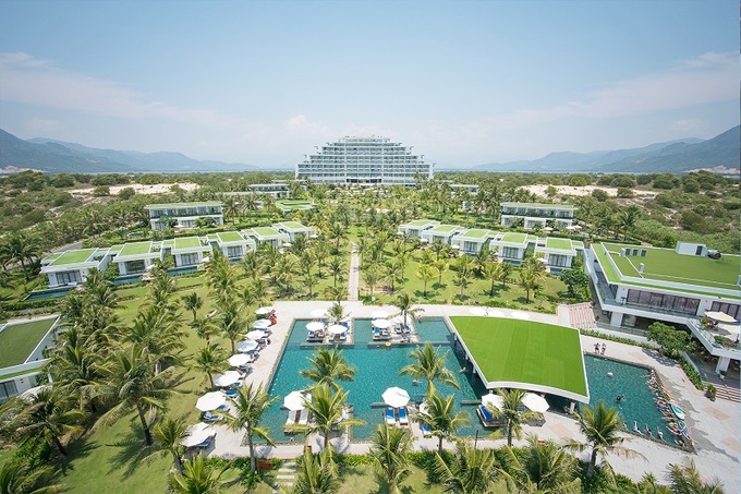 Miền thiên nhiên biếc xanh tại resort ven biển Cam Ranh Riviera