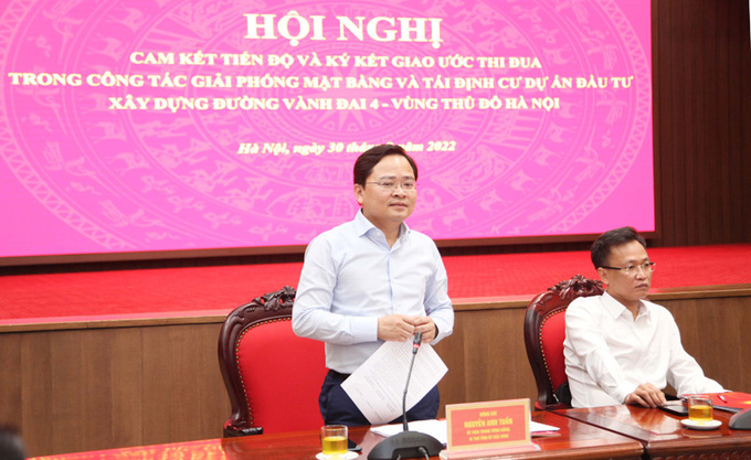 Bí thư Tỉnh ủy Bắc Ninh Nguyễn Anh Tuấn phát biểu tại hội nghị.