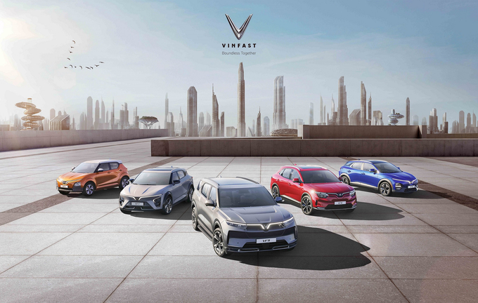 VinFast là một trong những hãng ô tô đầu tiên trên thế giới công bố chiến lược thuần điện, tập trung phát triển sản phẩm xe điện thông minh và thân thiện với môi trường, thúc đẩy cuộc cách mạng xe điện toàn cầu