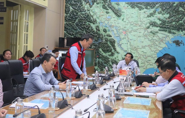 Văn phòng thường trực Ban Chỉ đạo Quốc gia về phòng chống thiên tai đã có họp bàn các giải pháp ứng phó bão số 6 vào bờ - Ảnh: VGP/Đỗ Hương