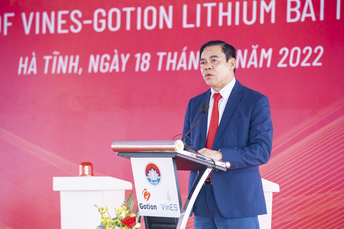 Ông Võ Trọng Hải - Chủ tịch UBND tỉnh Hà Tĩnh ghi nhận đóng góp lớn của Tập đoàn Vingroup và các đối tác với sự phát triển kinh tế của địa phương