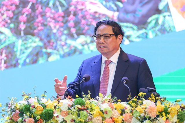 Thủ tướng Phạm Minh Chính nhấn mạnh: Phát triển kinh tế-xã hội để ổn định chính trị, an ninh quốc phòng, trật tự an toàn xã hội Tây Nguyên - Ảnh: VGP/Nhật Bắc