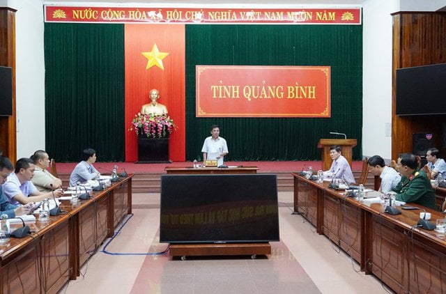 UBND tỉnh Quảng Bình họp đốc thúc tiến độ GPMB dự án đường bộ cao tốc Bắc - Nam qua tỉnh.