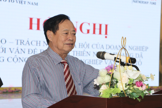Ông Đỗ Xuân Hoa - Phó Chủ tịch Hiệp hội Vận tải ô tô Việt Nam phát biểu khai mạc.