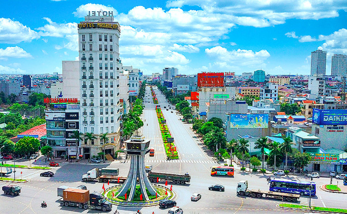 Nam Định có GRDP ước tăng 9,07% cao nhất từ trước tới nay; xuất khẩu ước đạt 3 tỷ USD, tăng 12,5%, xuất siêu gần 1,5 tỷ USD