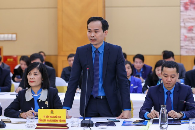 Đại diện Liên đoàn Lao động TP. Đà Nẵng nêu ý kiến tại Hội nghị