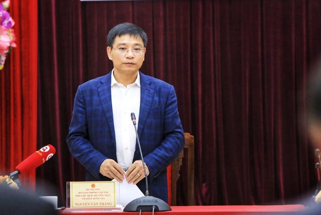 Bộ trưởng Bộ GTVT Nguyễn Văn Thắng cho biết, năm 2023 Bộ sẽ tập trung tăng cường thanh tra, kiểm tra đối với công tác đào tạo sát hạch lái xe của các Trường đào tạo, sát hạch lái xe ở khu vực miền núi phía bắc. Ảnh: Thành Vũ
